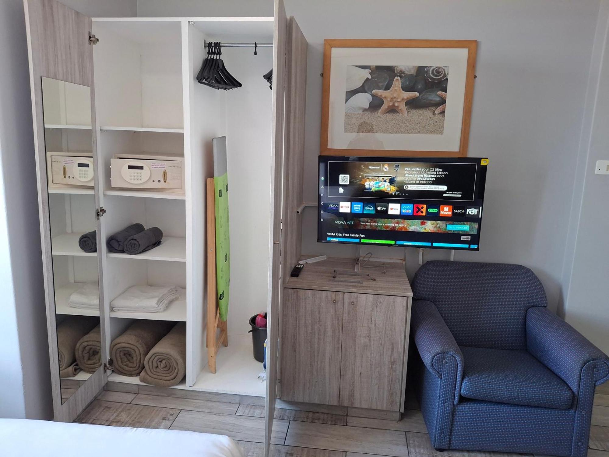Shaka Shores 1 And 2 Bedrooms 2c & 12e Durban